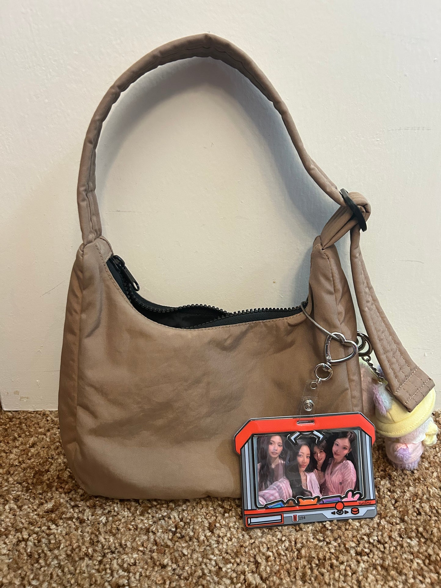 Claw Machine Holder: HORIZONTAL
