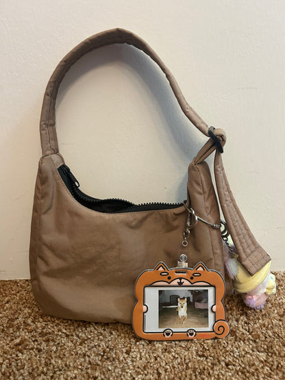Shiba Inu Holder: HORIZONTAL